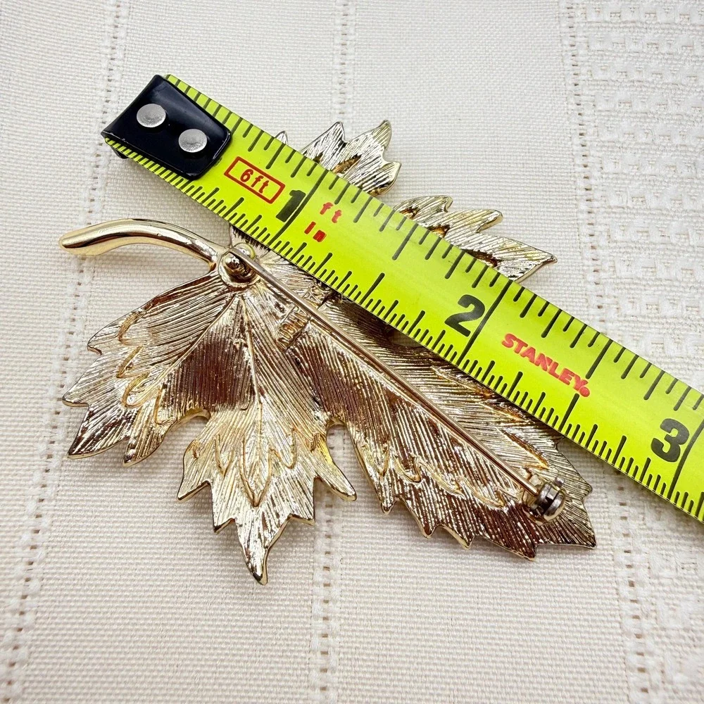 Vintage Sarah Coventry Tone Gold & Silver Two Tone Big Double Leaf Brooch